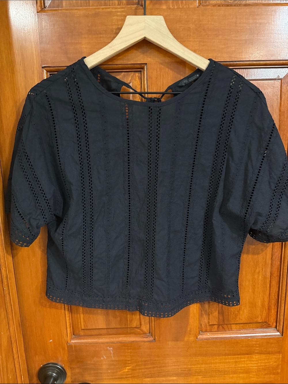 Zara Black Eyelet Short Sleeve Cropped Top